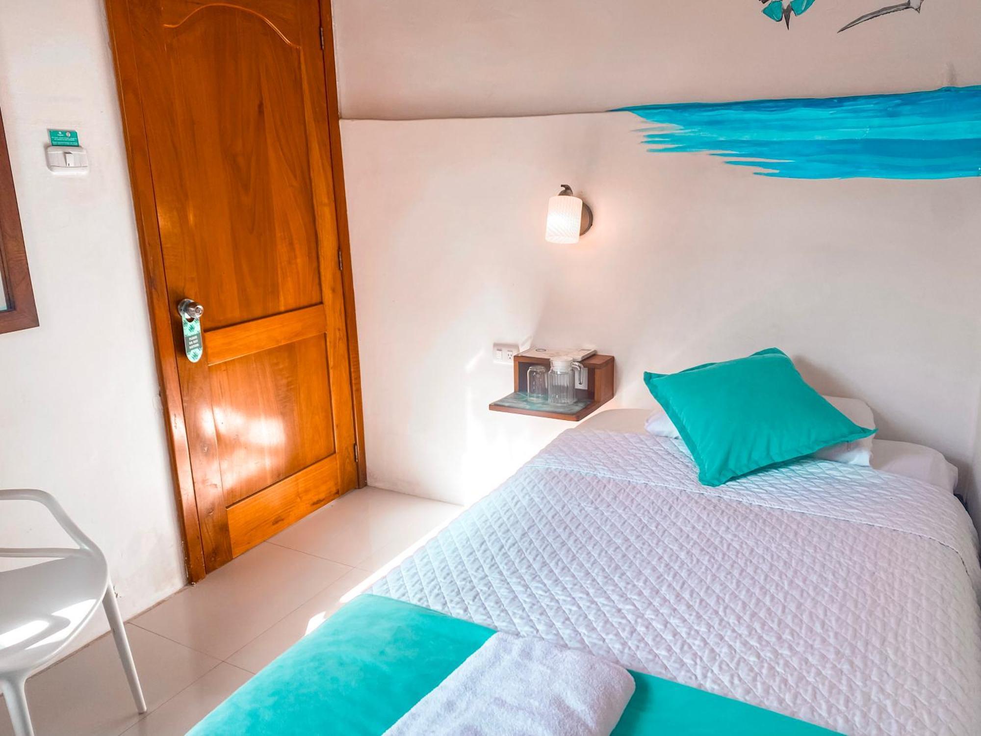 Hotel Coral Blanco With High Speed Internet Starlink And Galapagos Tour Operator Puerto Villamil Exteriér fotografie