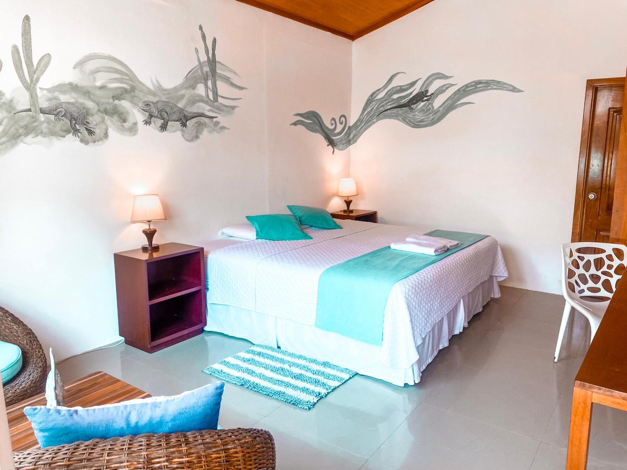 Hotel Coral Blanco With High Speed Internet Starlink And Galapagos Tour Operator Puerto Villamil Exteriér fotografie